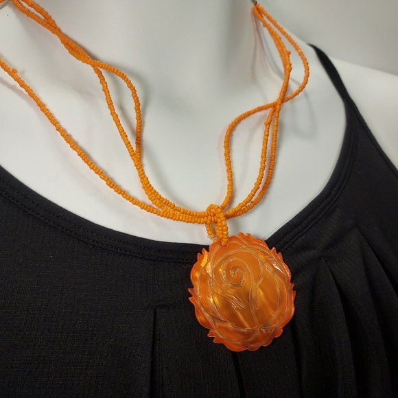 Vintage Orange Hand Carved Shell Multi Strand Beaded Necklace - Picture 2 of 5